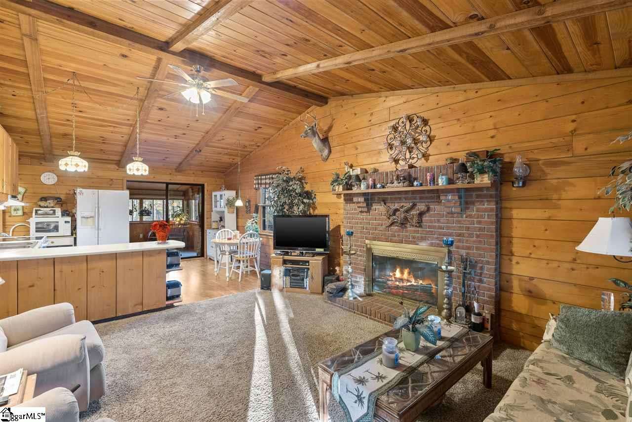1210 Cartee Road Anderson, SC 29625 - Photo 5 of 36