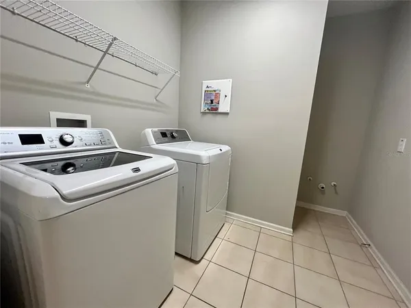 $2,300 | 342 Fern Lake Drive, Orlando, FL 32825