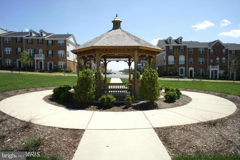 42779 Burrell Square Ashburn, VA 20147 - Photo 28 of 30 Community