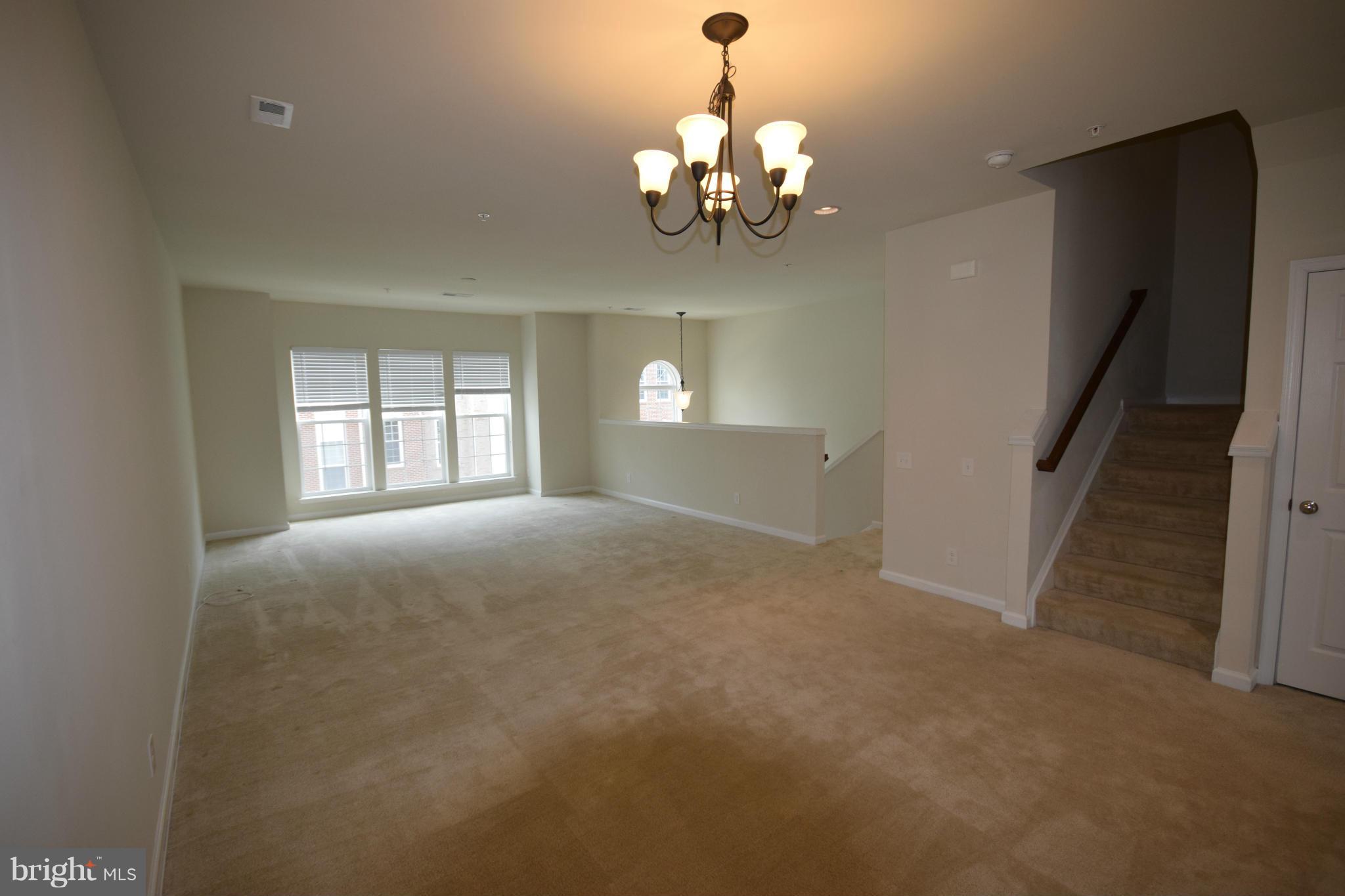 42779 Burrell Square Ashburn, VA 20147 - Photo 9 of 30 Living Room
