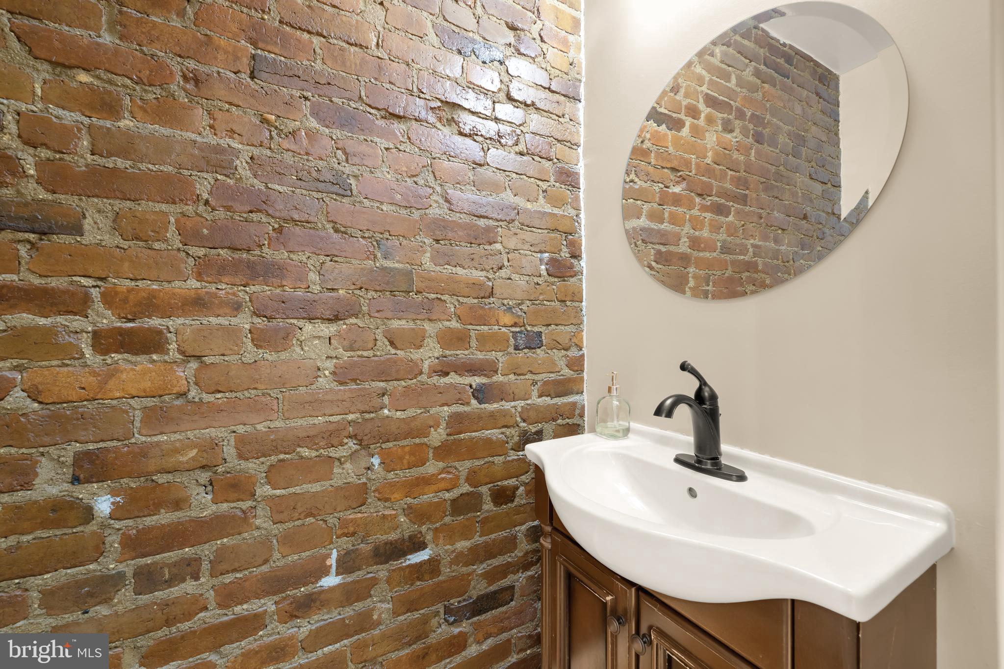 1813 Kilbourne Place Northwest Washington, DC 20010 - Photo 32 of 69 First floor powder room