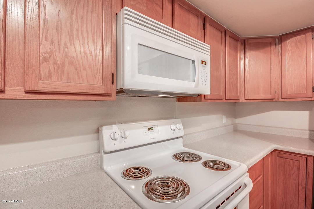 1331 West Baseline Road, Unit 273 Mesa, AZ 85202 - Photo 15 of 24 Kitchen appliances