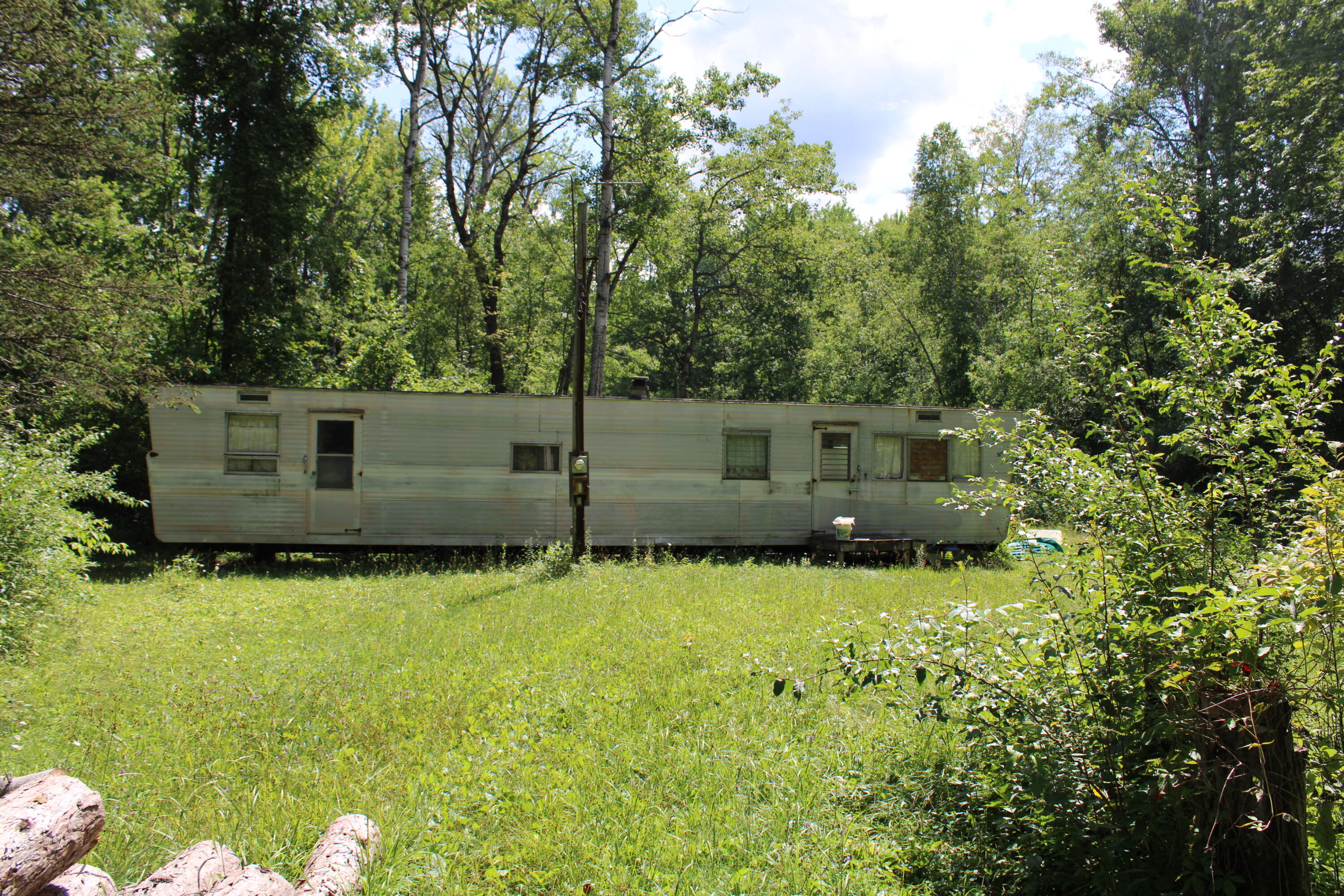 1015 North Hockaday Road Gladwin, MI 48624 - Photo 7 of 15 IMG_1635