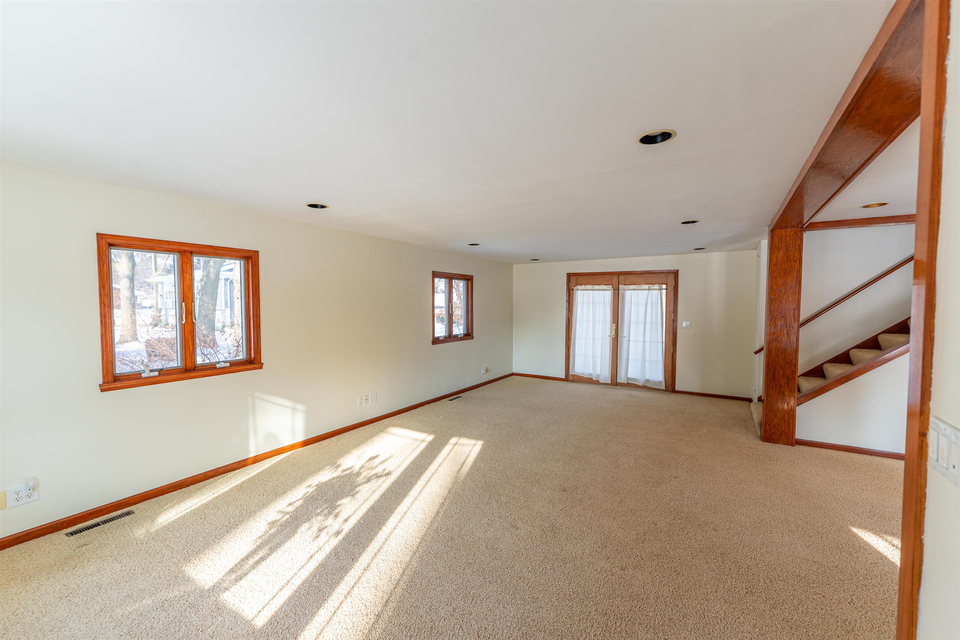 9709 Cunningham Road Winnebago, IL 61088 - Photo 14 of 98