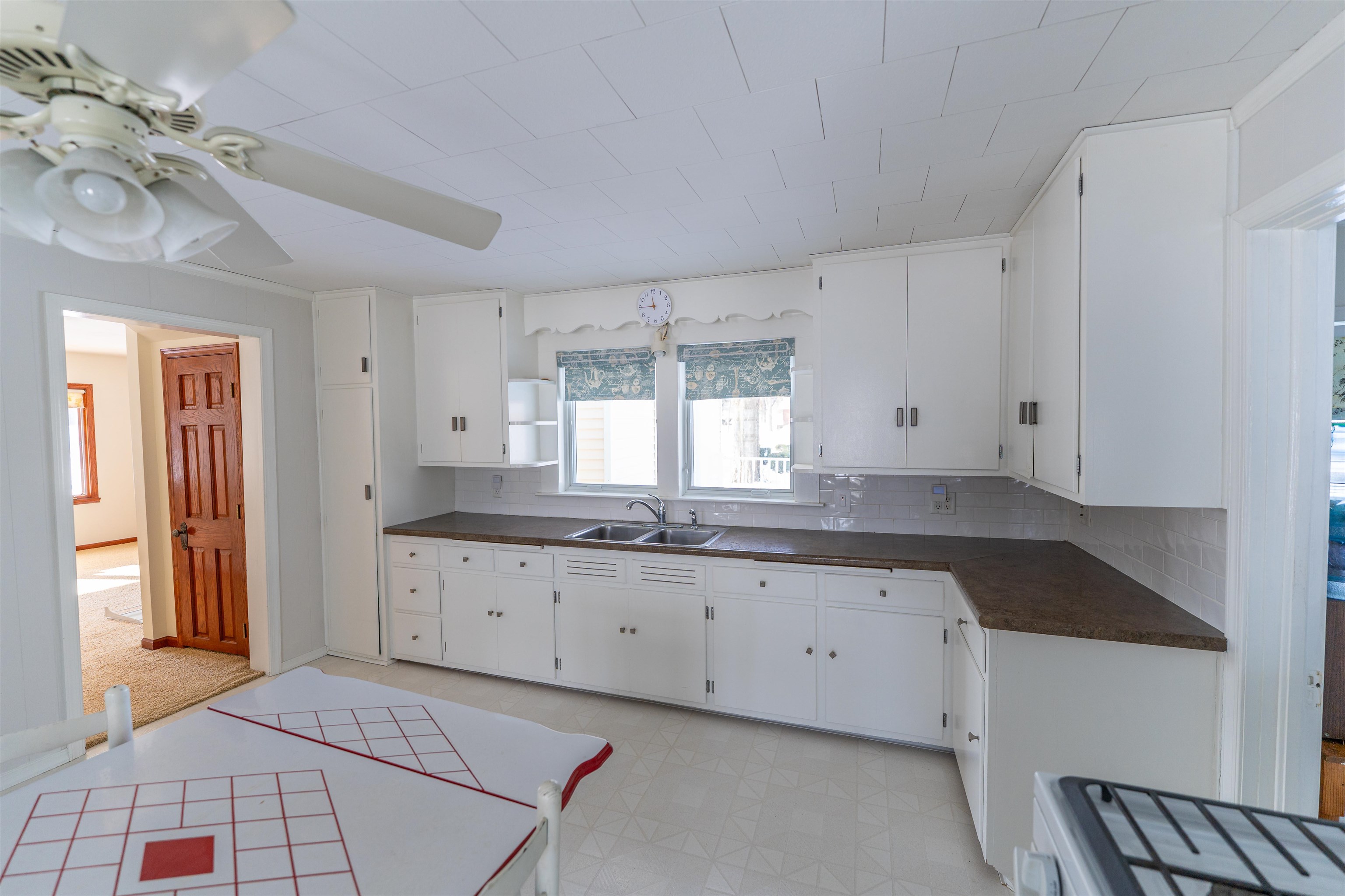 9709 Cunningham Road Winnebago, IL 61088 - Photo 10 of 98