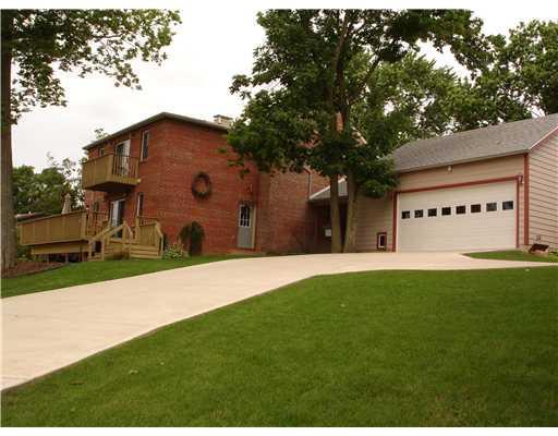 7349 Grayson Drive Springfield, OH 45502 - Photo 3 of 17