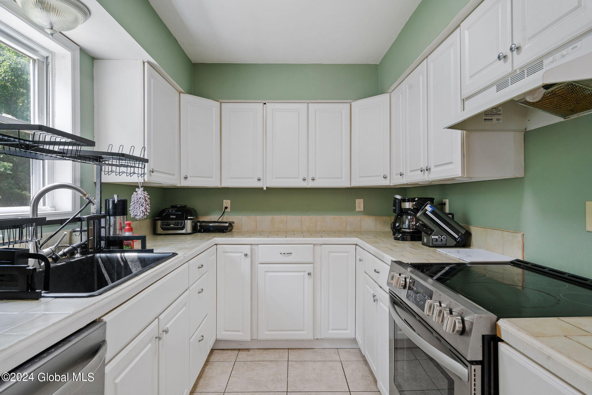424 Chadwick Road Schenectady, NY 12304 - Photo 14 of 49 14-web-or-mls-424-chadwick-rd