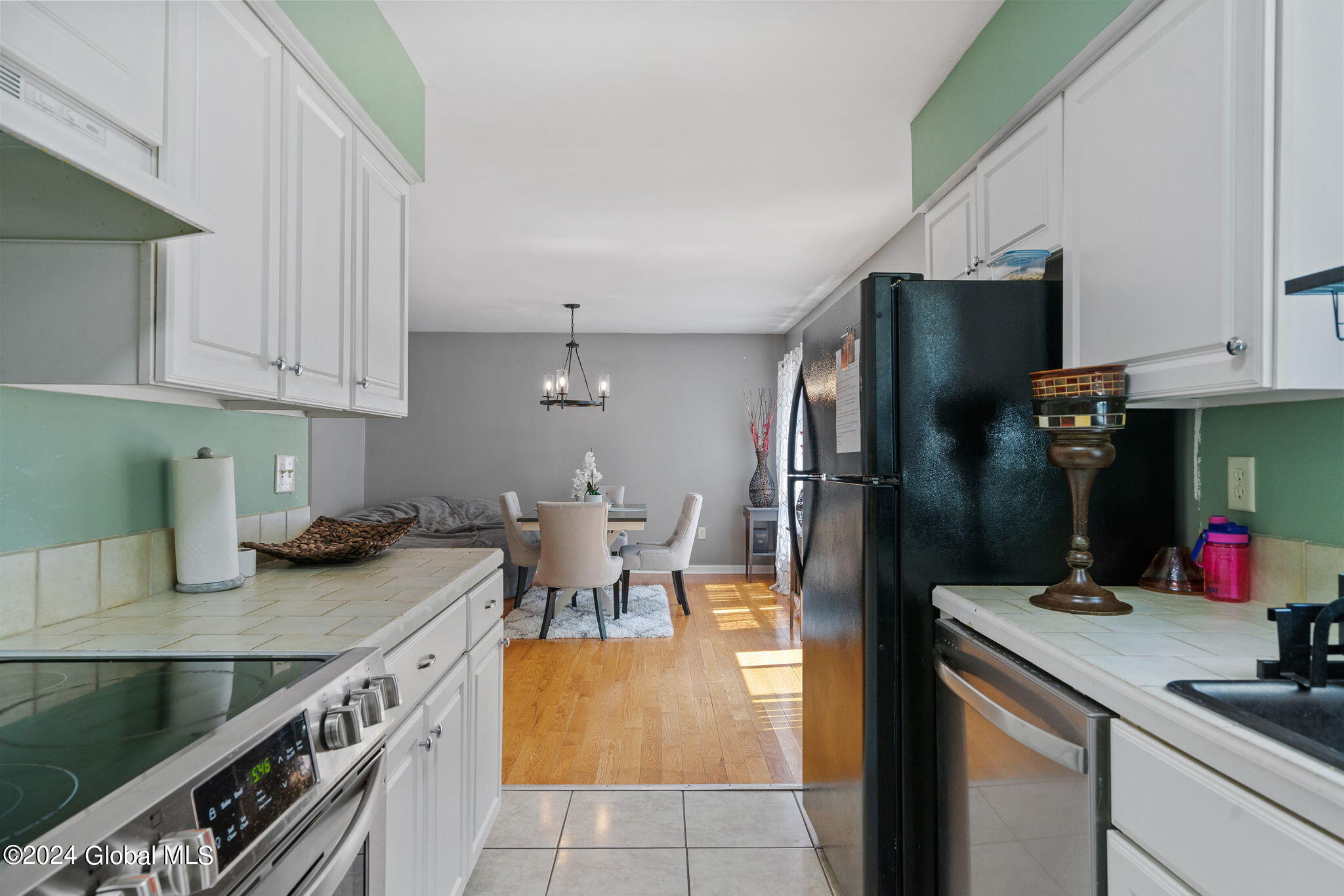 424 Chadwick Road Schenectady, NY 12304 - Photo 15 of 49 15-web-or-mls-424-chadwick-rd