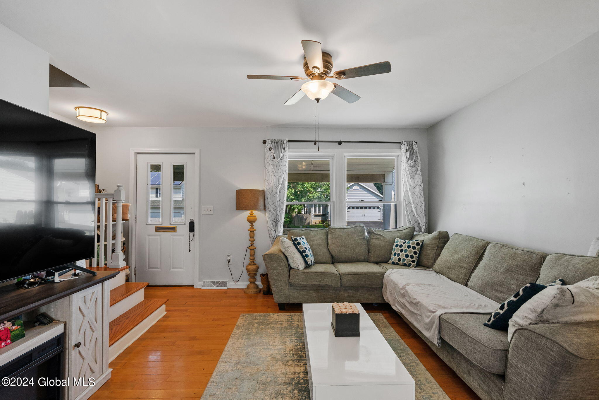 424 Chadwick Road Schenectady, NY 12304 - Photo 23 of 49 23-web-or-mls-424-chadwick-rd