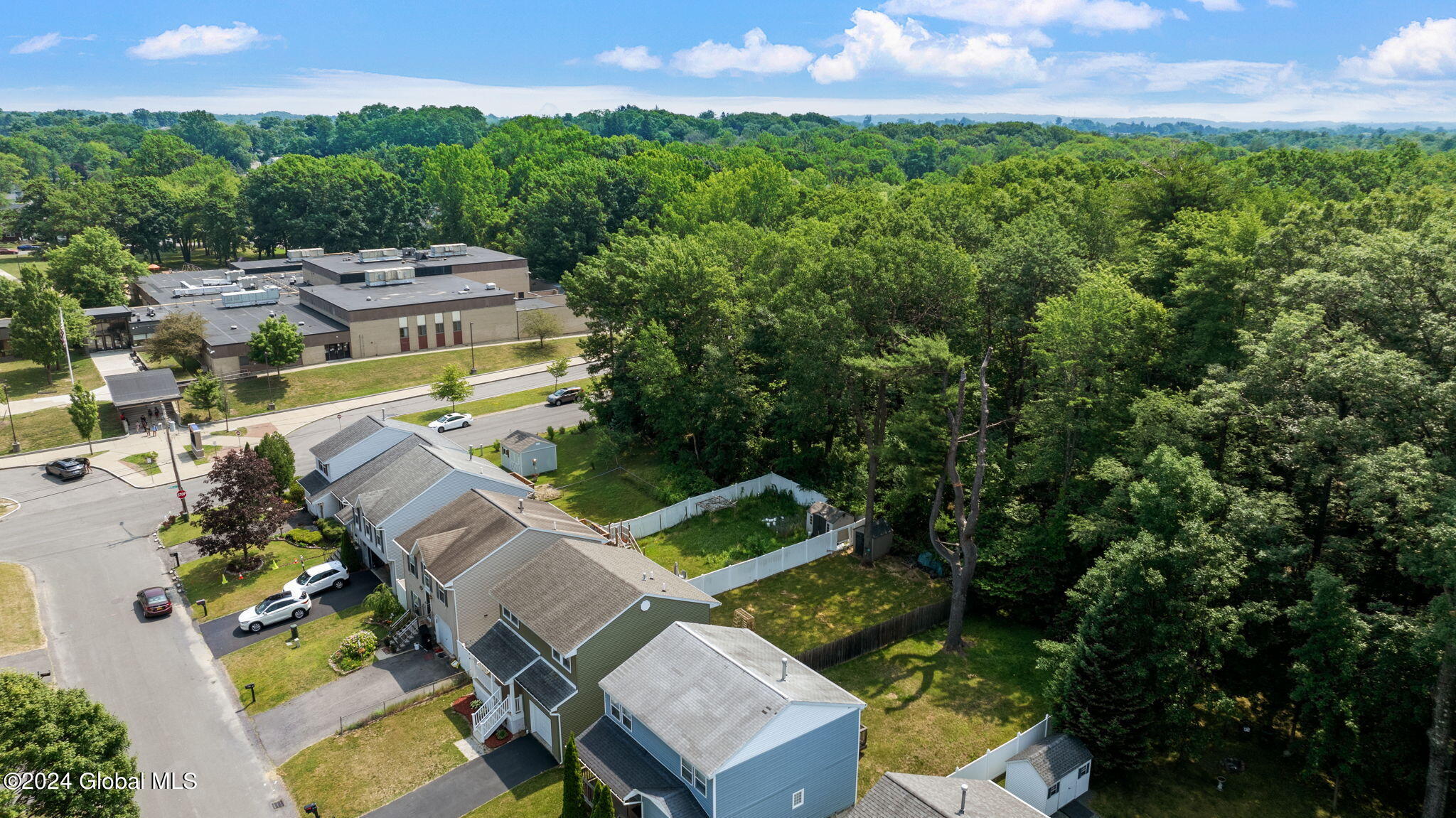 424 Chadwick Road Schenectady, NY 12304 - Photo 45 of 49 45-web-or-mls-424-chadwick-rd
