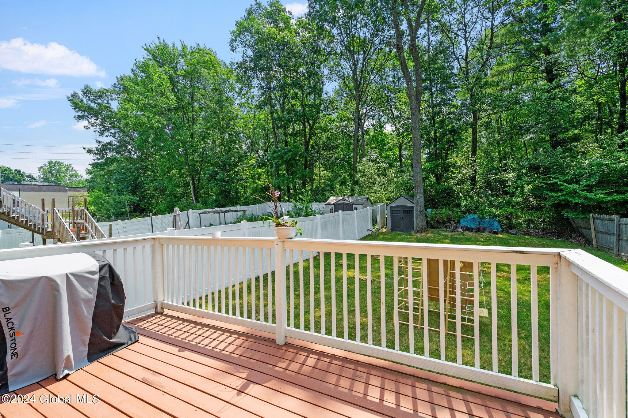 424 Chadwick Road Schenectady, NY 12304 - Photo 7 of 49 7-web-or-mls-424-chadwick-rd