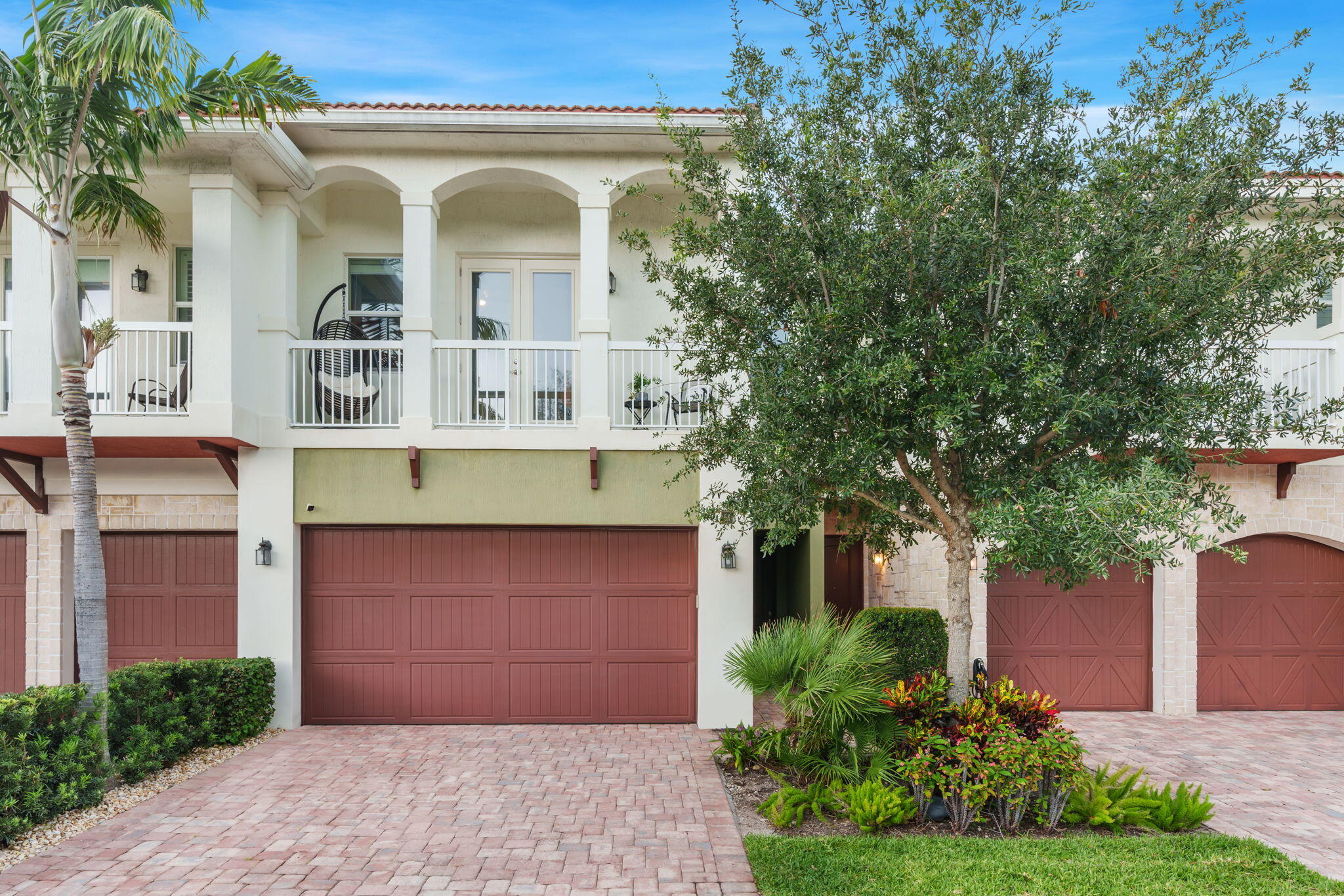 100 Northwest 69th Circle, Unit 54 Boca Raton, FL 33487 - Photo 3 of 41 2-web-or-mls-806BD91F-819C-49A7-BB86-7E2