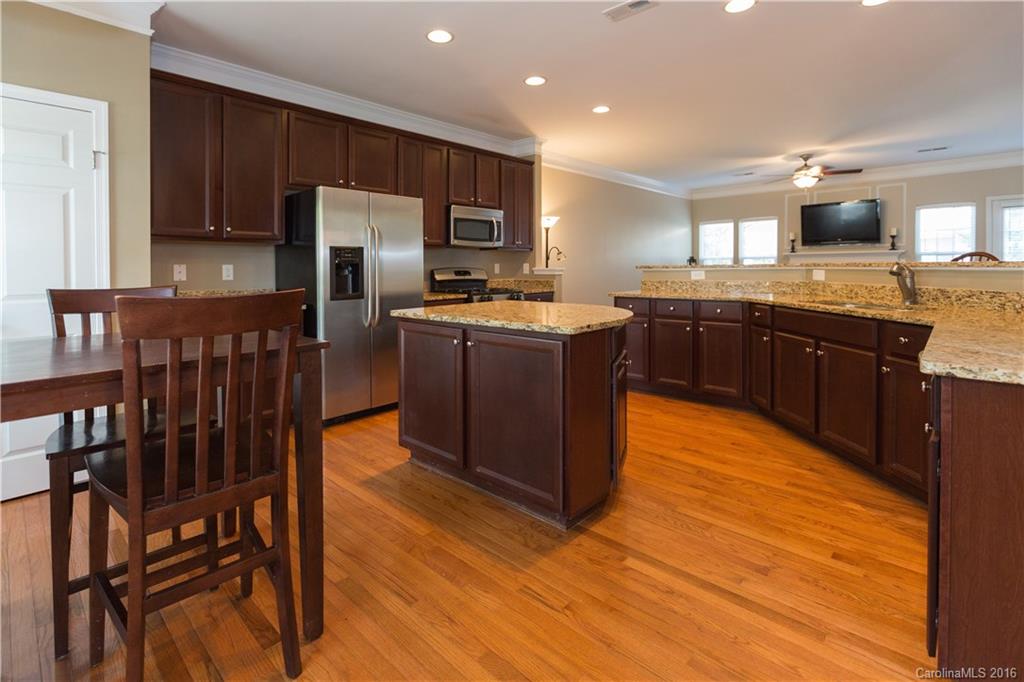 7212 Meyer Road, Unit 293 Fort Mill, SC 29715 - Photo 8 of 24 Gallery Image 8