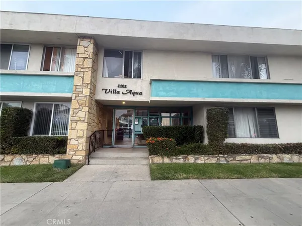 $2,250 | 1101 East Ocean Boulevard, Long Beach, CA 90802
