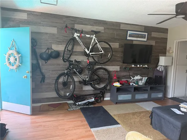 $2,250 | 1101 East Ocean Boulevard, Long Beach, CA 90802