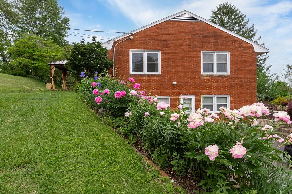 1600 Edgehill Road Waynesboro, VA 22980 - Photo 40 of 53 Gallery Image 40