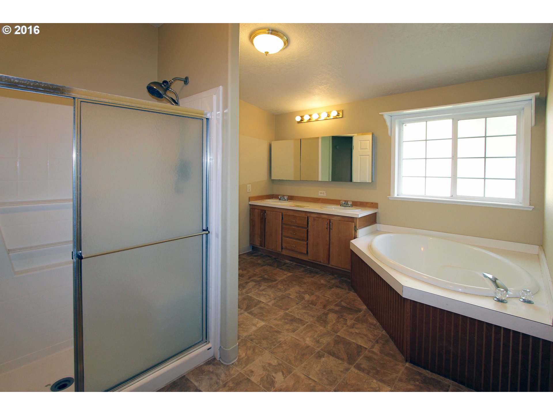 12879 Northeast Dudley Road Newberg, OR 97132 - Photo 14 of 26 Gallery Image 14