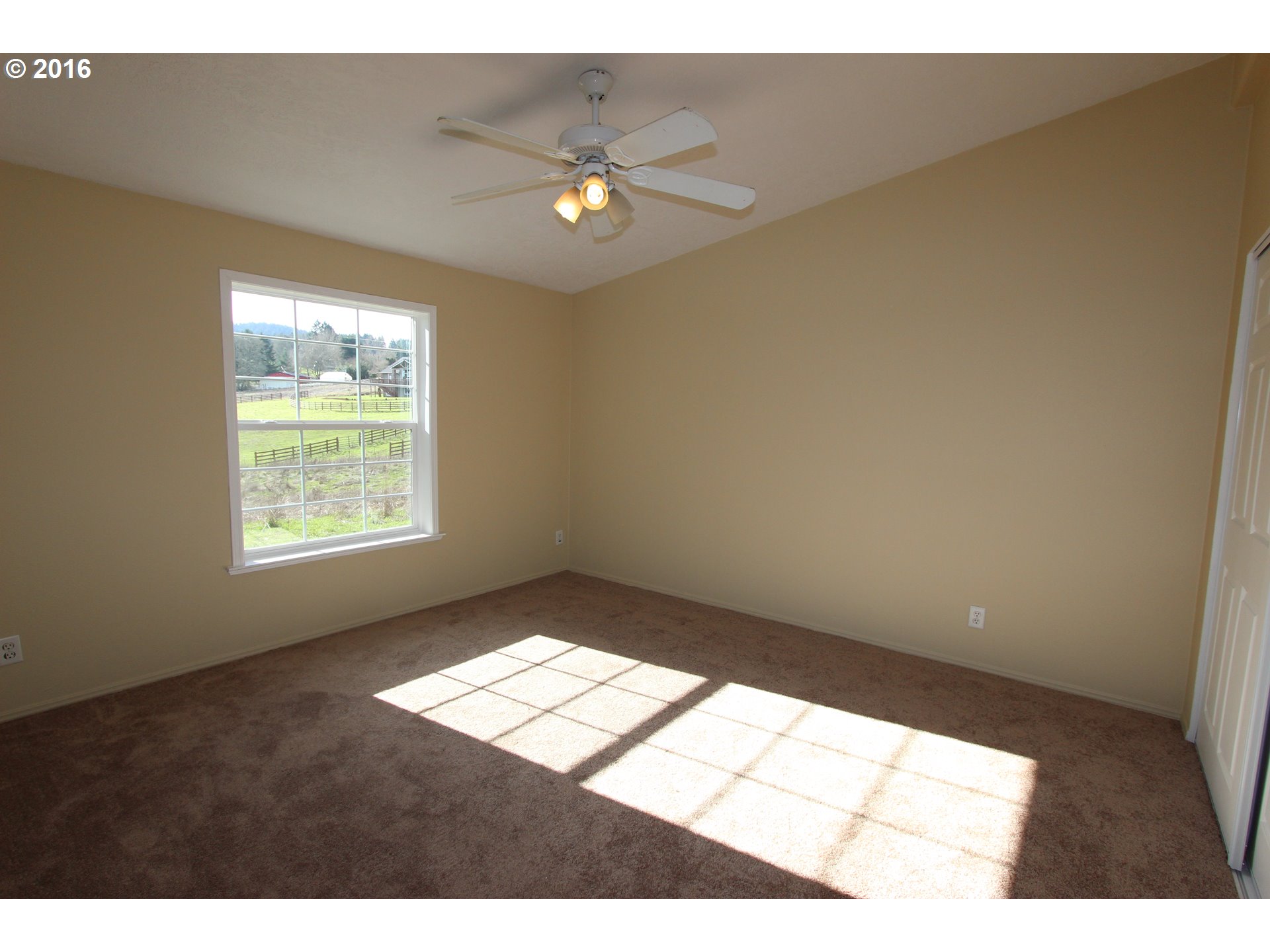 12879 Northeast Dudley Road Newberg, OR 97132 - Photo 17 of 26 Gallery Image 17