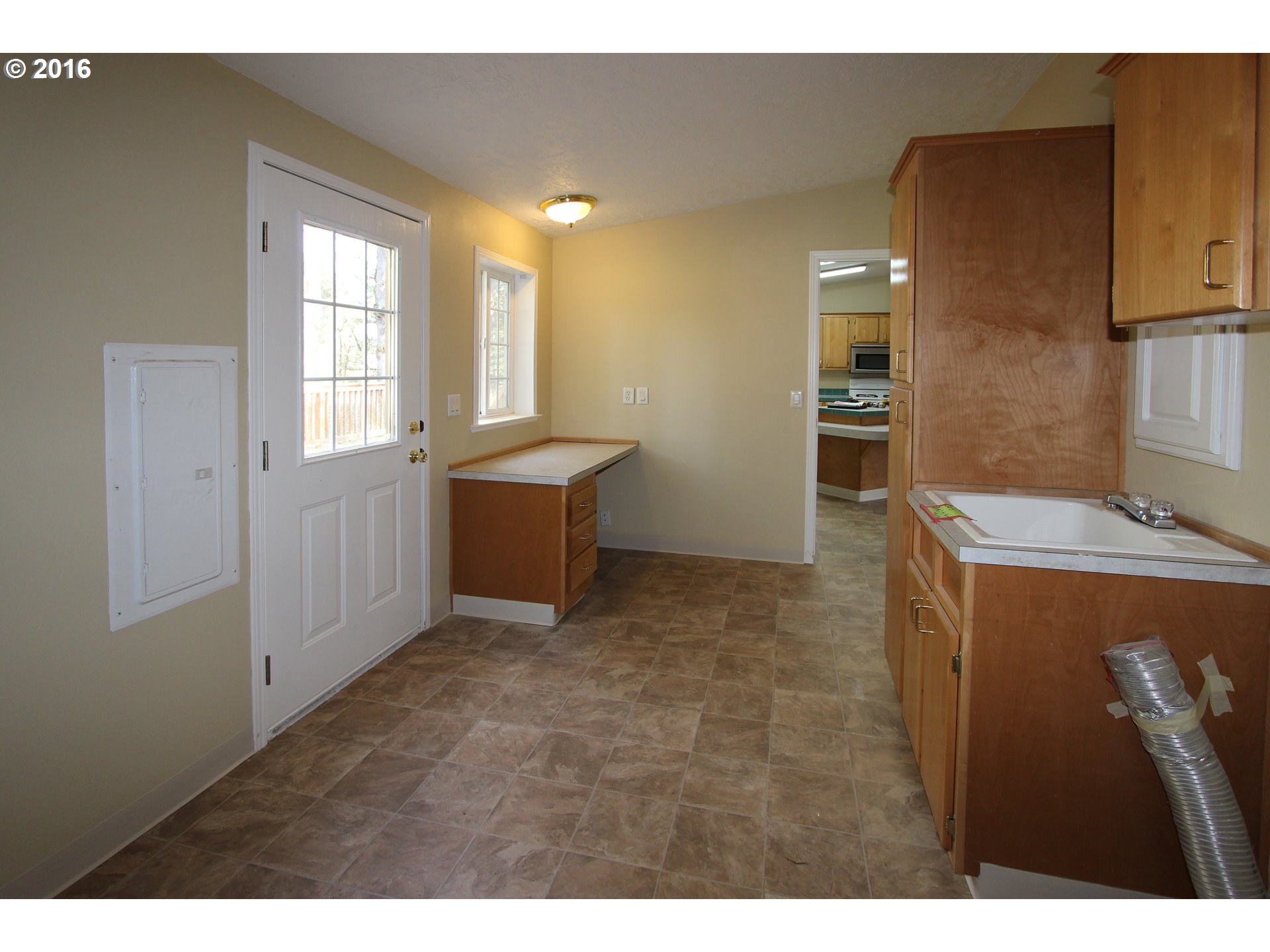 12879 Northeast Dudley Road Newberg, OR 97132 - Photo 20 of 26 Gallery Image 20