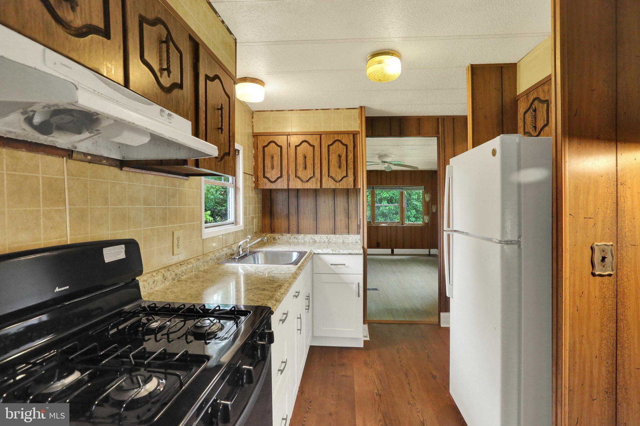 828 Spring City Road Phoenixville, PA 19460 - Photo 13 of 23 4U9A9205