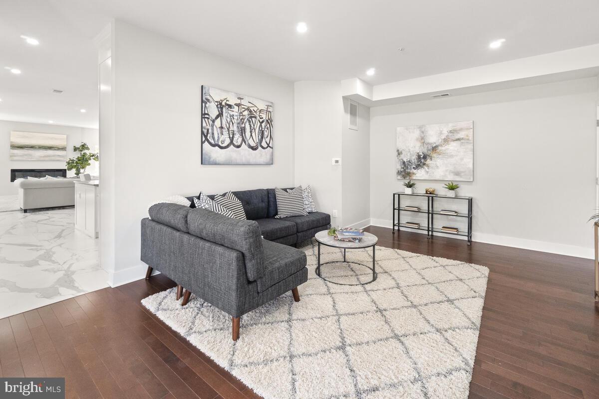 8618 Jones Mill Road Chevy Chase, MD 20815 - Photo 19 of 72 Sitting Room