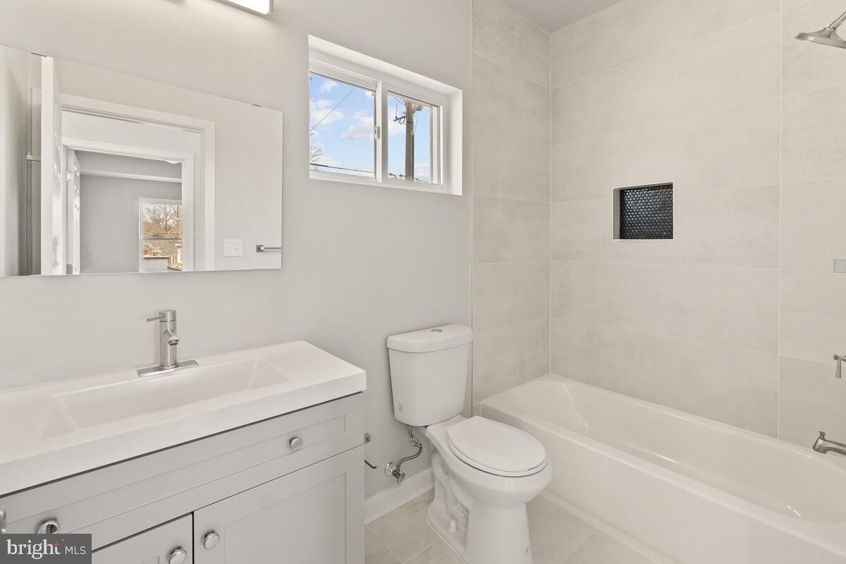8618 Jones Mill Road Chevy Chase, MD 20815 - Photo 55 of 72 Full Bathroom
