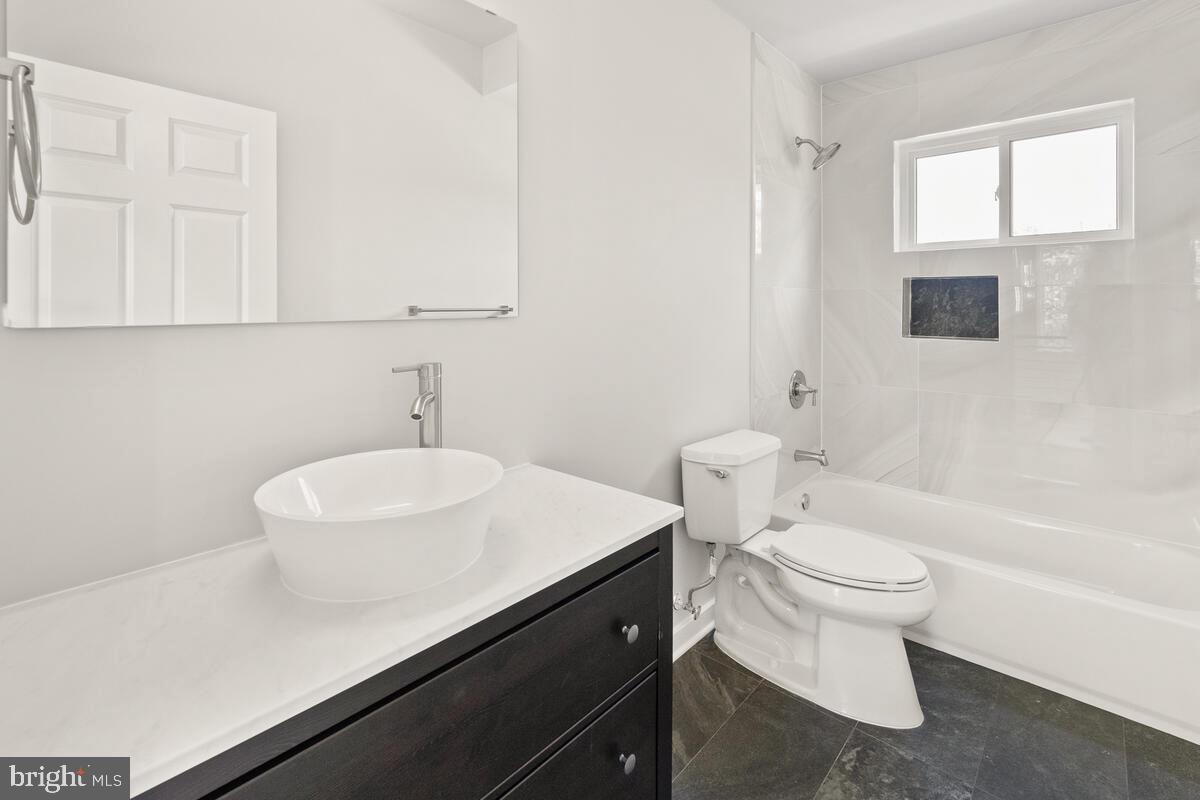 8618 Jones Mill Road Chevy Chase, MD 20815 - Photo 59 of 72 Full Bathroom