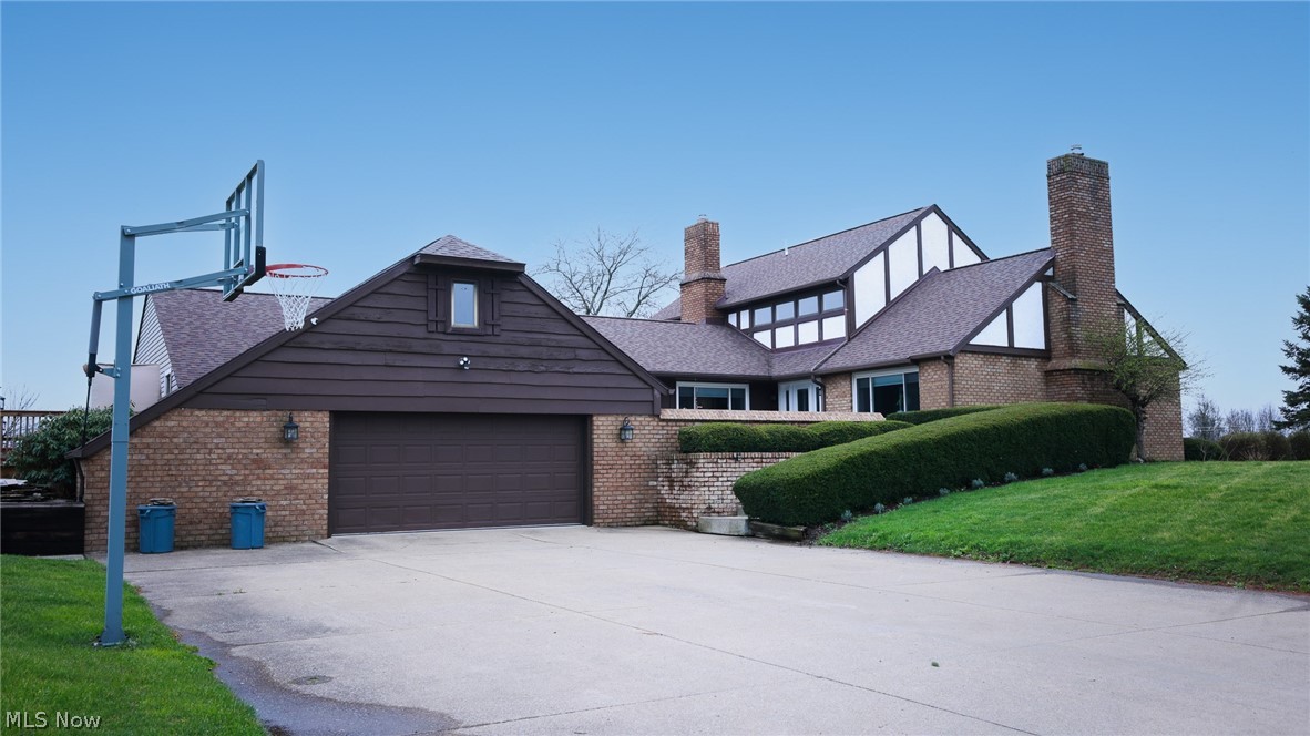 13177 Beaver Springfield Road New Springfield, OH 44443 - Photo 1 of 42