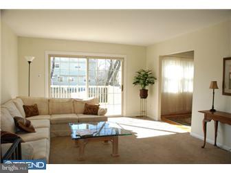 748 Grant Road Mount Laurel, NJ 08054 - Photo 4 of 12