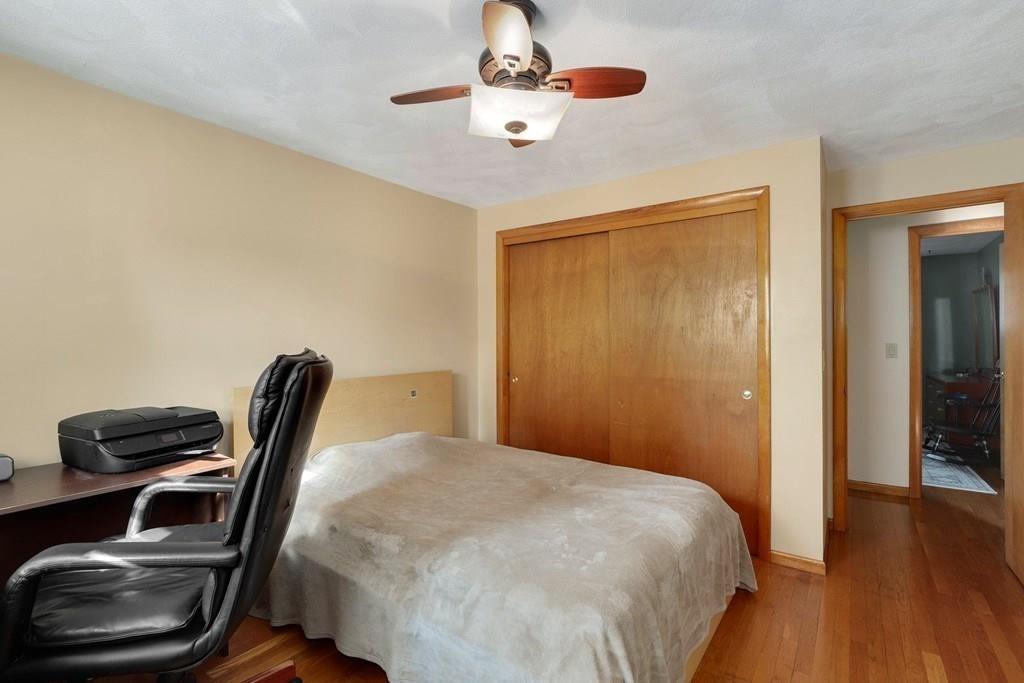 3 Lincoln Terrace Saugus, MA 01906 - Photo 13 of 34