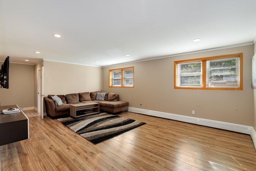 3 Lincoln Terrace Saugus, MA 01906 - Photo 21 of 34