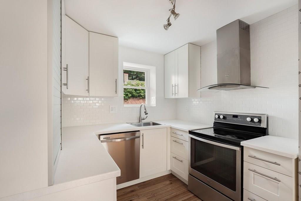 3 Lincoln Terrace Saugus, MA 01906 - Photo 22 of 34