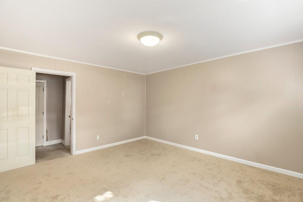 3 Lincoln Terrace Saugus, MA 01906 - Photo 24 of 34