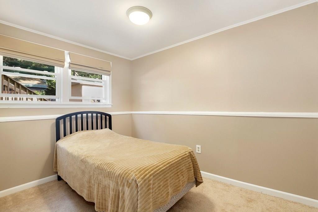 3 Lincoln Terrace Saugus, MA 01906 - Photo 27 of 34