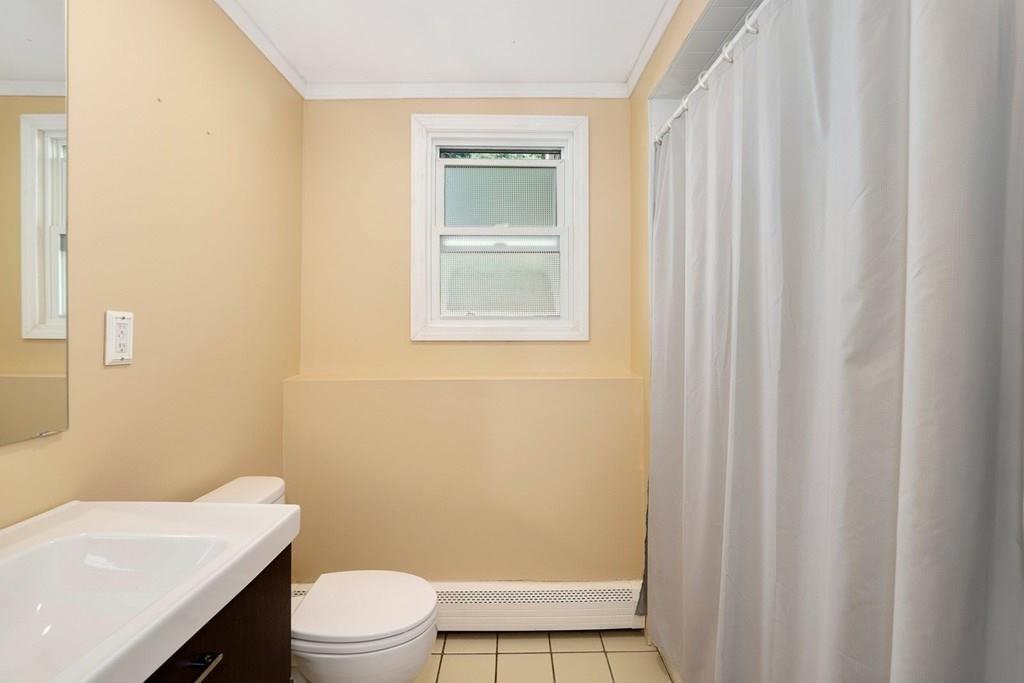 3 Lincoln Terrace Saugus, MA 01906 - Photo 28 of 34