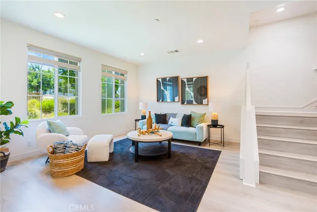 $1,580,000 | 747 Beacon, Irvine, CA 92618