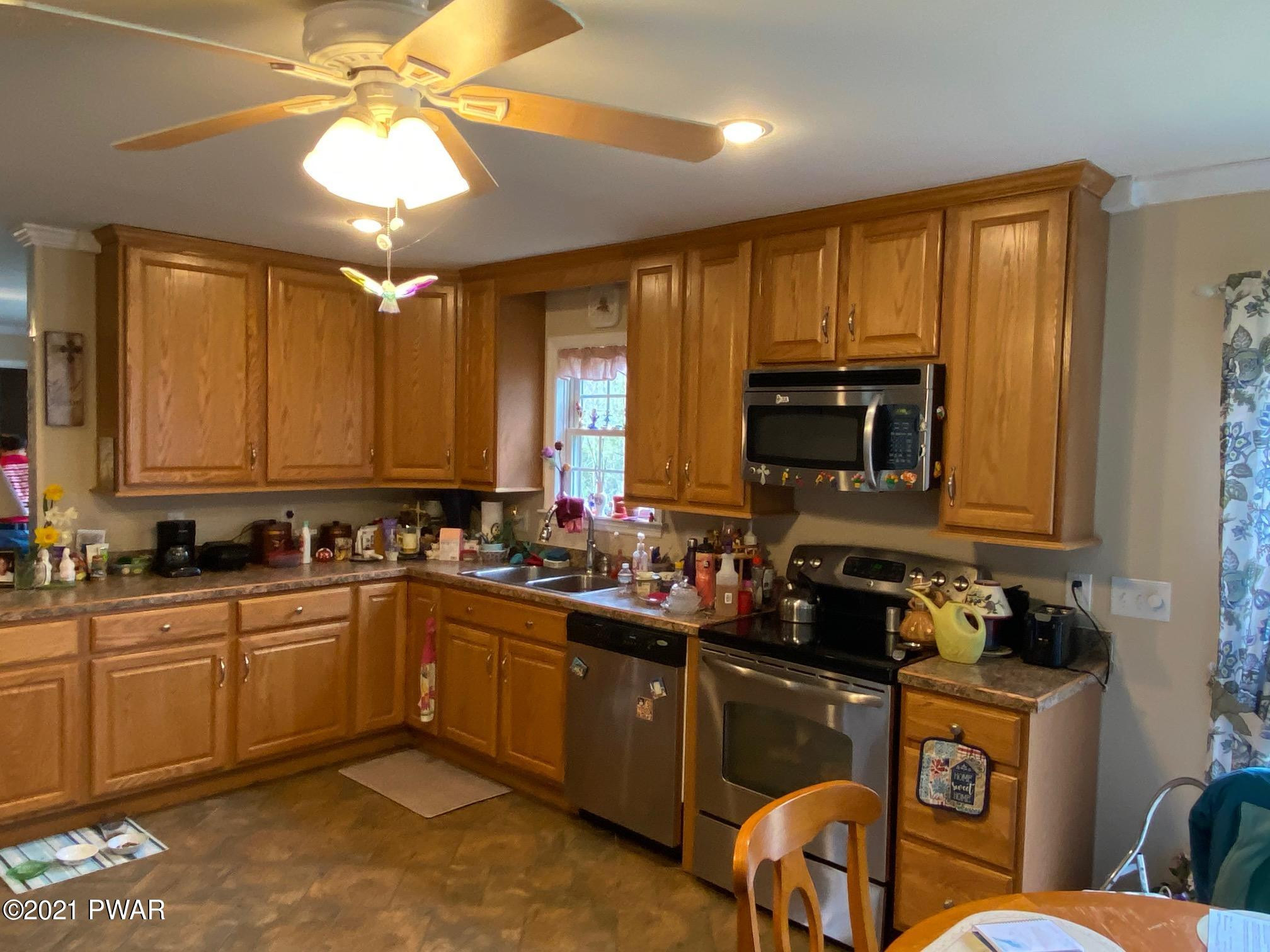 30 Salem View Drive Waymart, PA 18472 - Photo 4 of 24