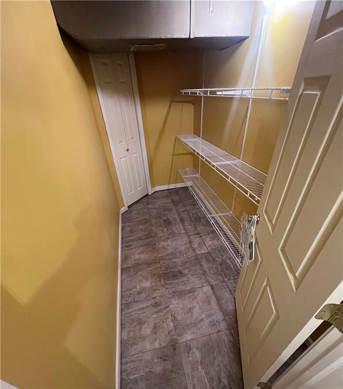 4883 East Willock Road Pittsburgh, PA 15227 - Photo 20 of 23 Very Large Storage Area