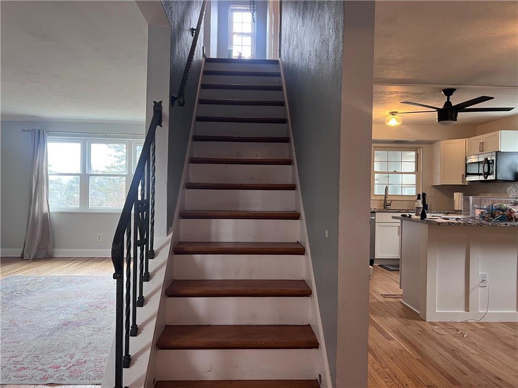 4883 East Willock Road Pittsburgh, PA 15227 - Photo 2 of 23