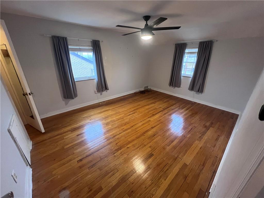 4883 East Willock Road Pittsburgh, PA 15227 - Photo 9 of 23 Main