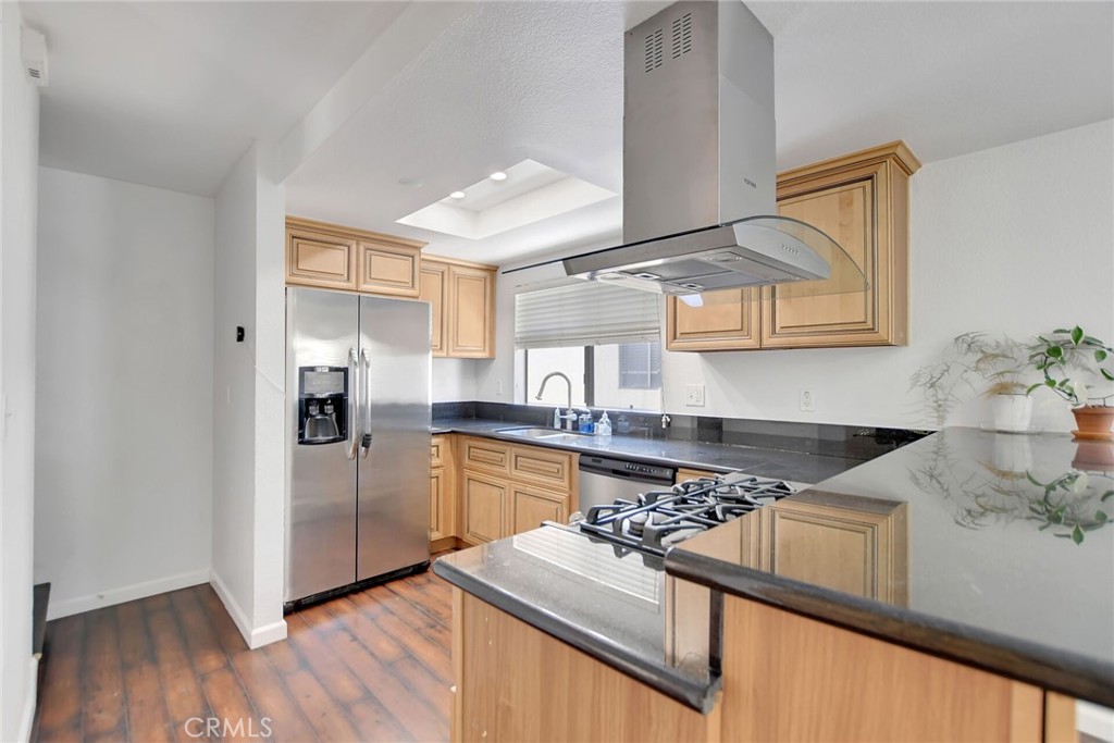 32 North 3rd Street, Unit E Alhambra, CA 91801 - Photo 8 of 25