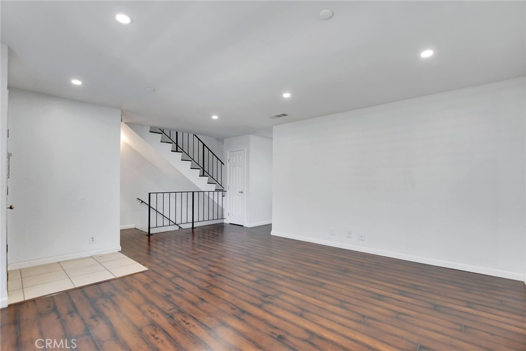 32 North 3rd Street, Unit E Alhambra, CA 91801 - Photo 9 of 25