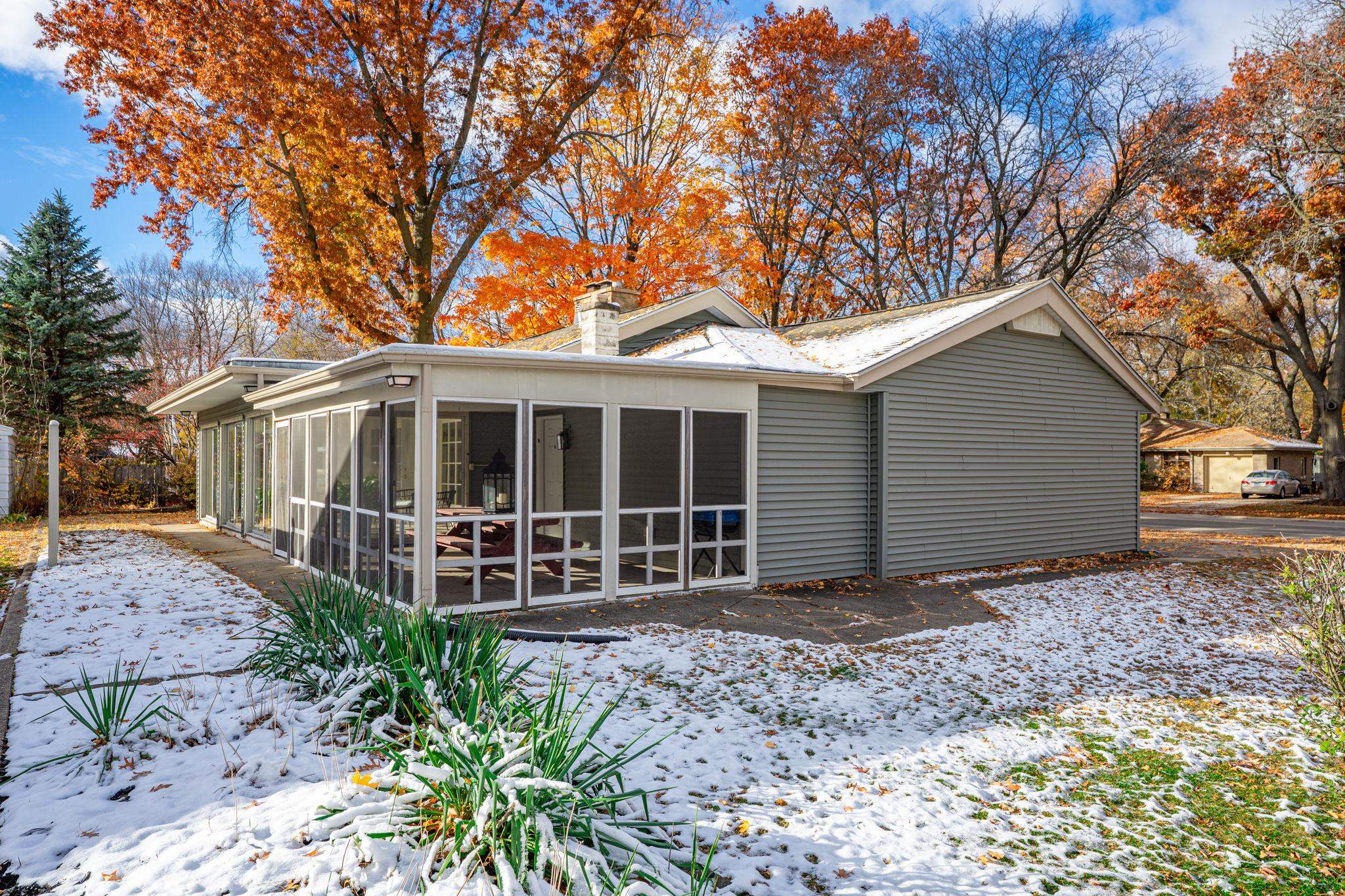2915 Rural Street Rockford, IL 61107 - Photo 41 of 42 a front view of a house with garden