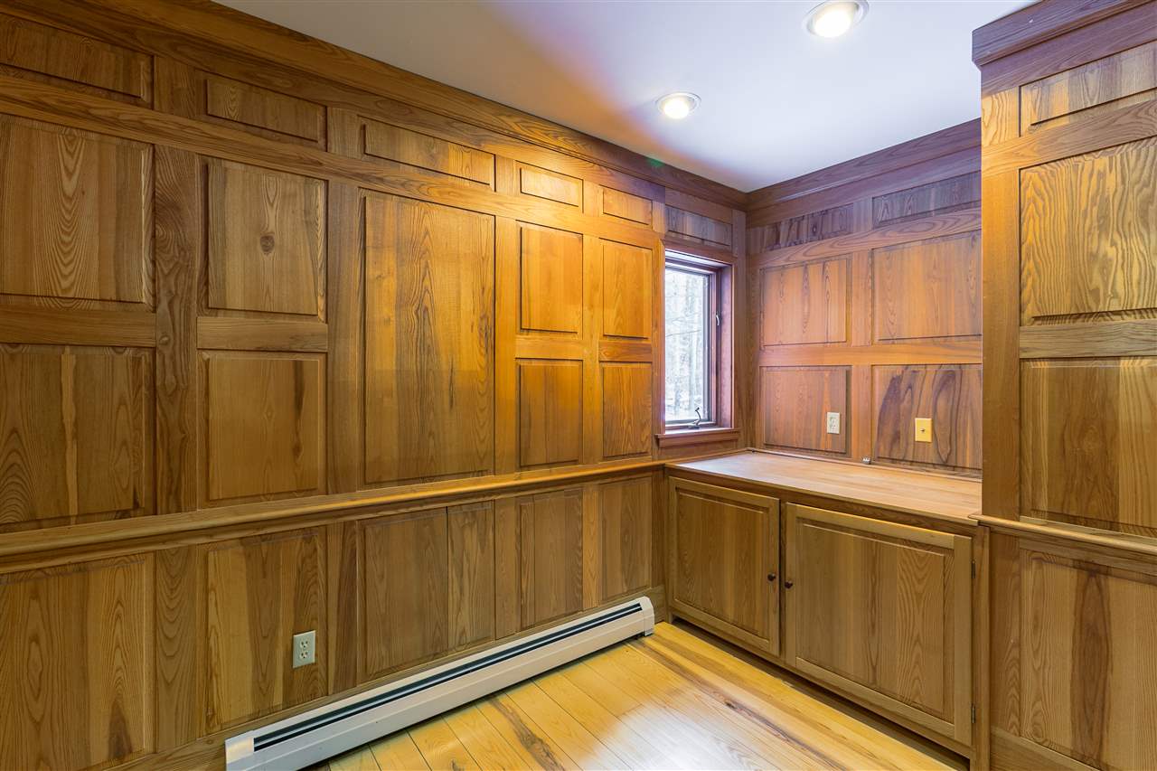 32-33 Wolfeboro Road Hanover, NH 03750 - Photo 15 of 33