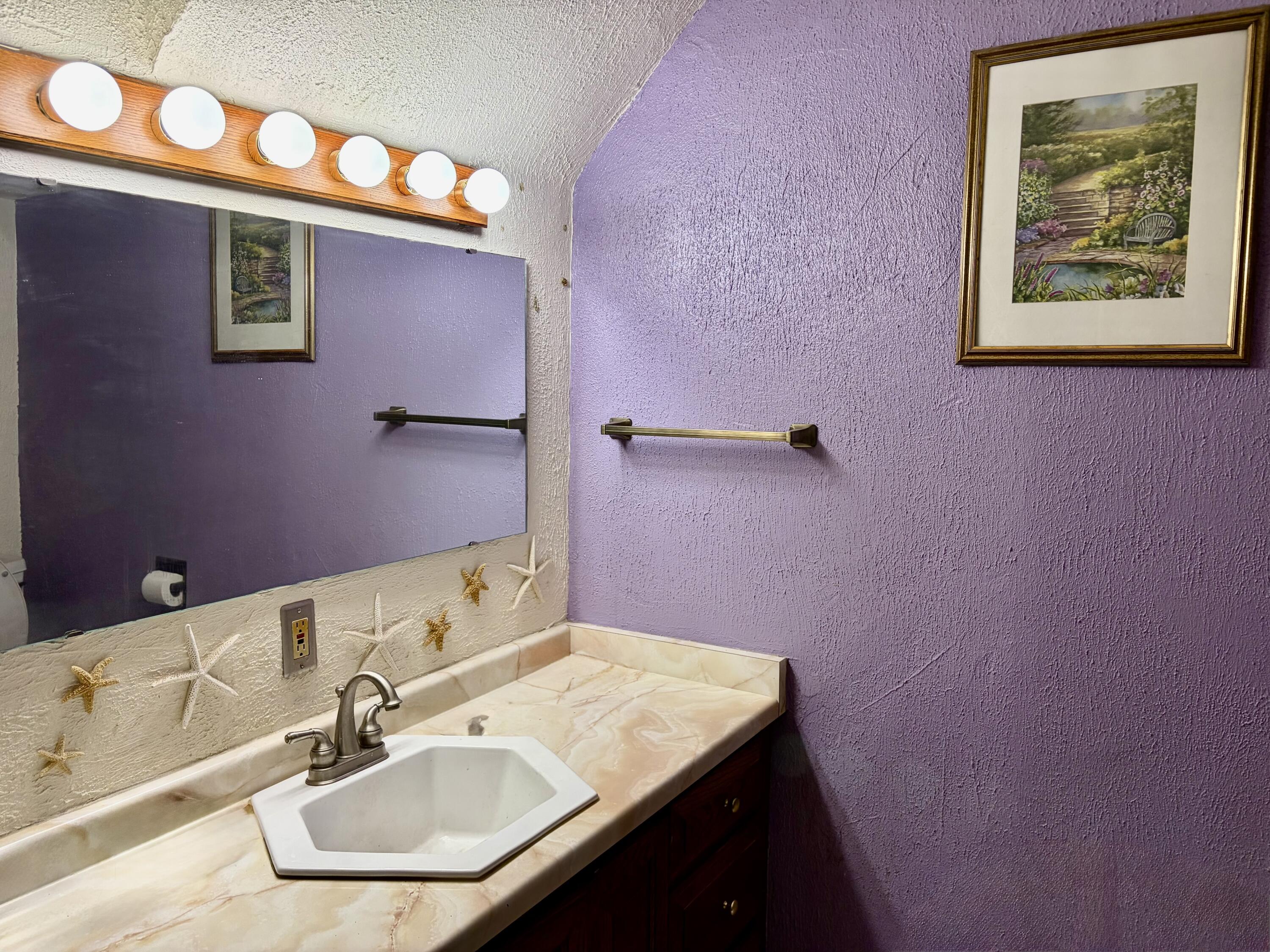 2018 Jackson Street Two Rivers, WI 54241 - Photo 11 of 27 Main Bath