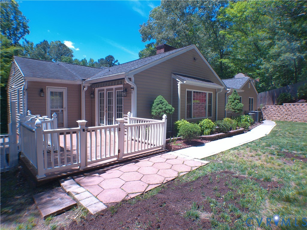 9418 North Rinker Drive Mechanicsville, VA 23116 - Photo 4 of 29