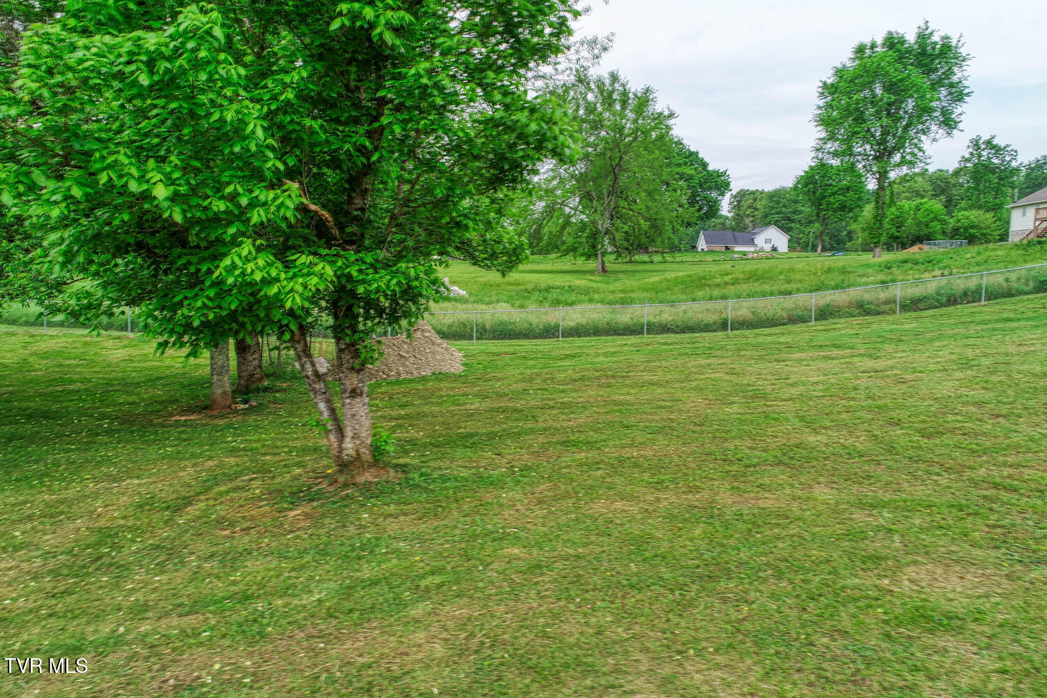 305 Old Stage Road Rogersville, TN 37857 - Photo 15 of 54 305 Old Stage. Rog MLSa (15 of 25)