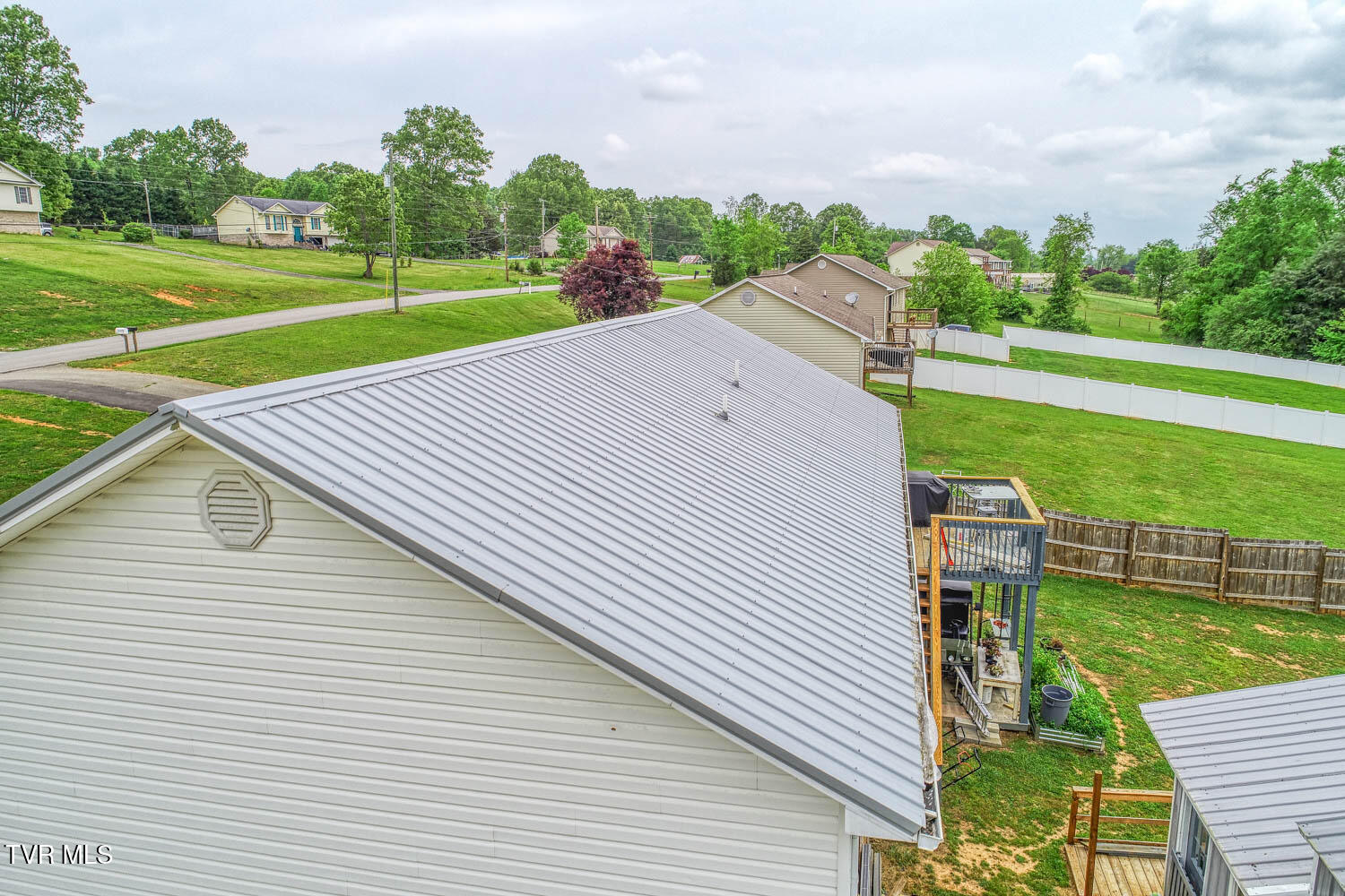 305 Old Stage Road Rogersville, TN 37857 - Photo 9 of 54 305 Old Stage. Rog MLSa (9 of 25)