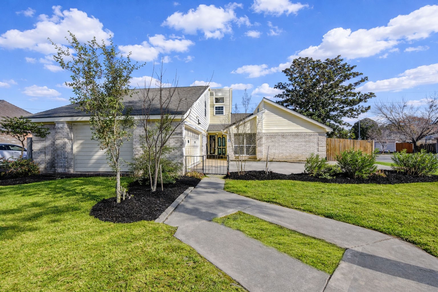 6615 Addicks Clodine Road Houston, TX 77083 - Photo 2 of 25