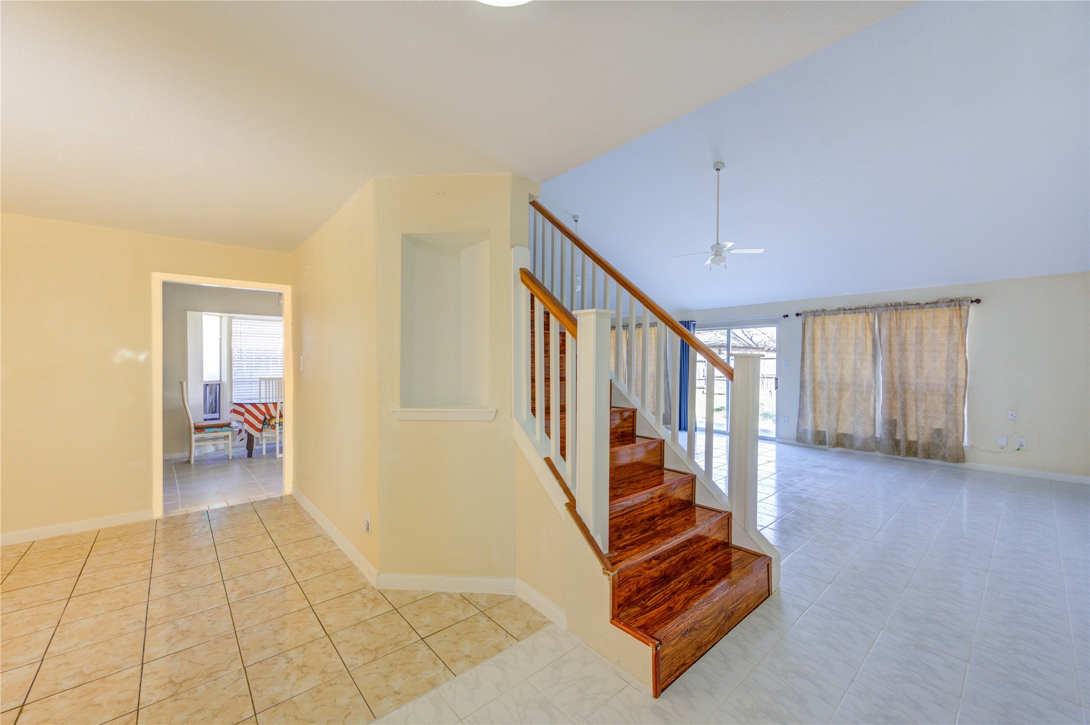 6615 Addicks Clodine Road Houston, TX 77083 - Photo 7 of 25